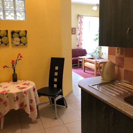 Guest House U Nahonu フルディム エクステリア 写真